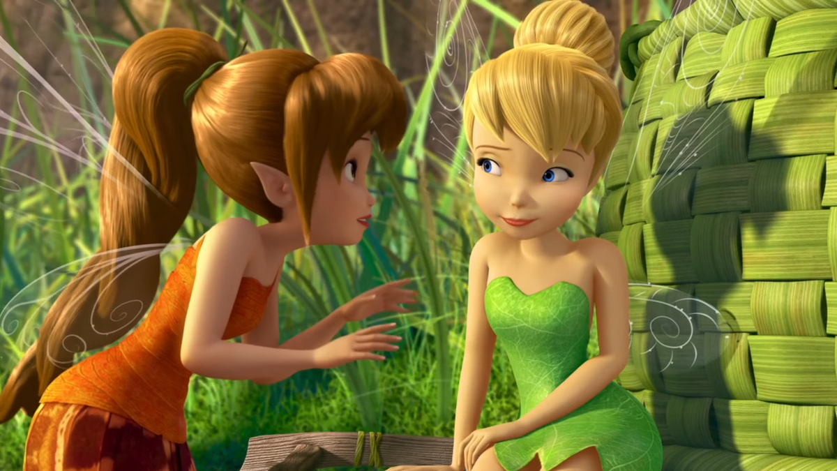 Fawn and Tinker Bell in 'Tinker Bell and the Legend of the NeverBeast'