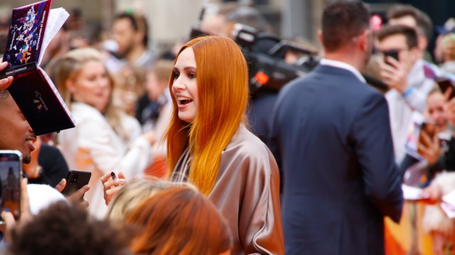 'Ugh, I Can't Stand To Be Around That Person': Karen Gillan Stirs an Across-the-Pond Drama Pot While Hyping 'Guardians 3' - Vimarsana News