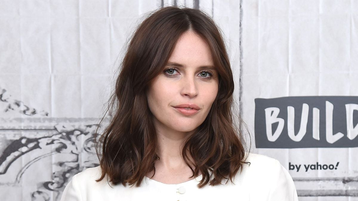  Actress Felicity Jones visits the Build Series to discuss the Amazon Studios film “The Aeronauts” at Build Studio on December 03, 2019 in New York City. (Photo by Gary Gershoff/Getty Images)