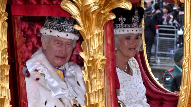 King Charles III Swears To Defend People of All Faiths and Beliefs but Apparently, #NotMyKing Protestors Didn't Make the Cut - Vimarsana News