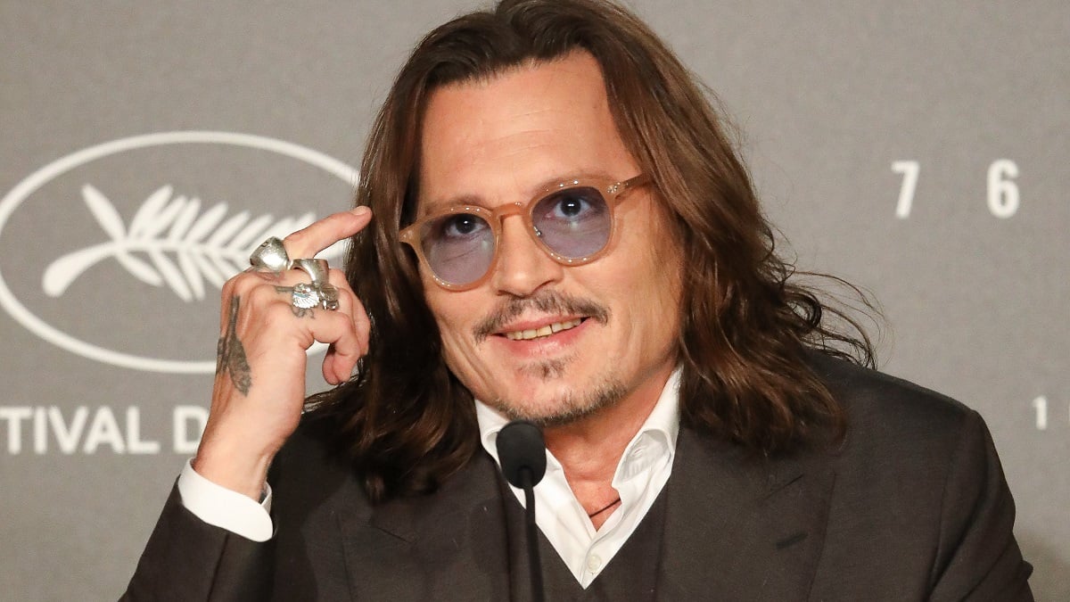 A Single Standing Ovation Doesn’t Equal a Johnny Depp Comeback