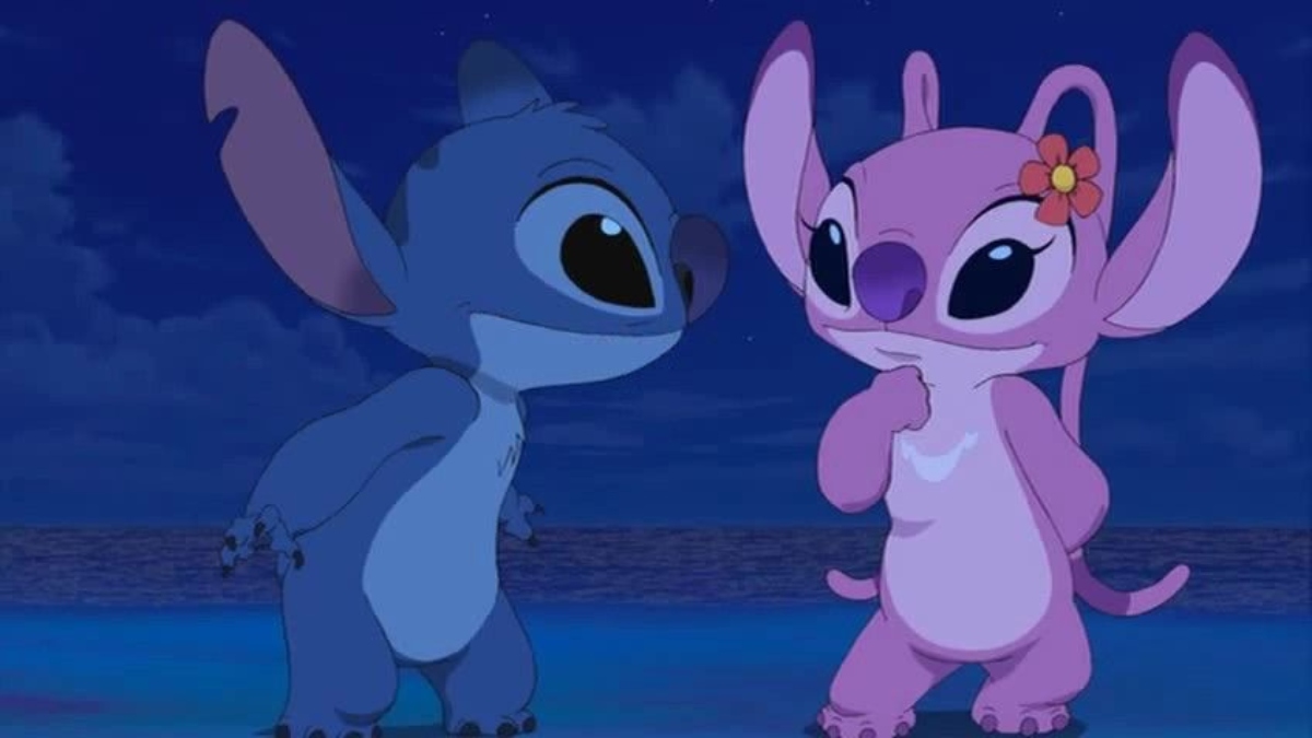 Stitch and Angel are talking to each other. 