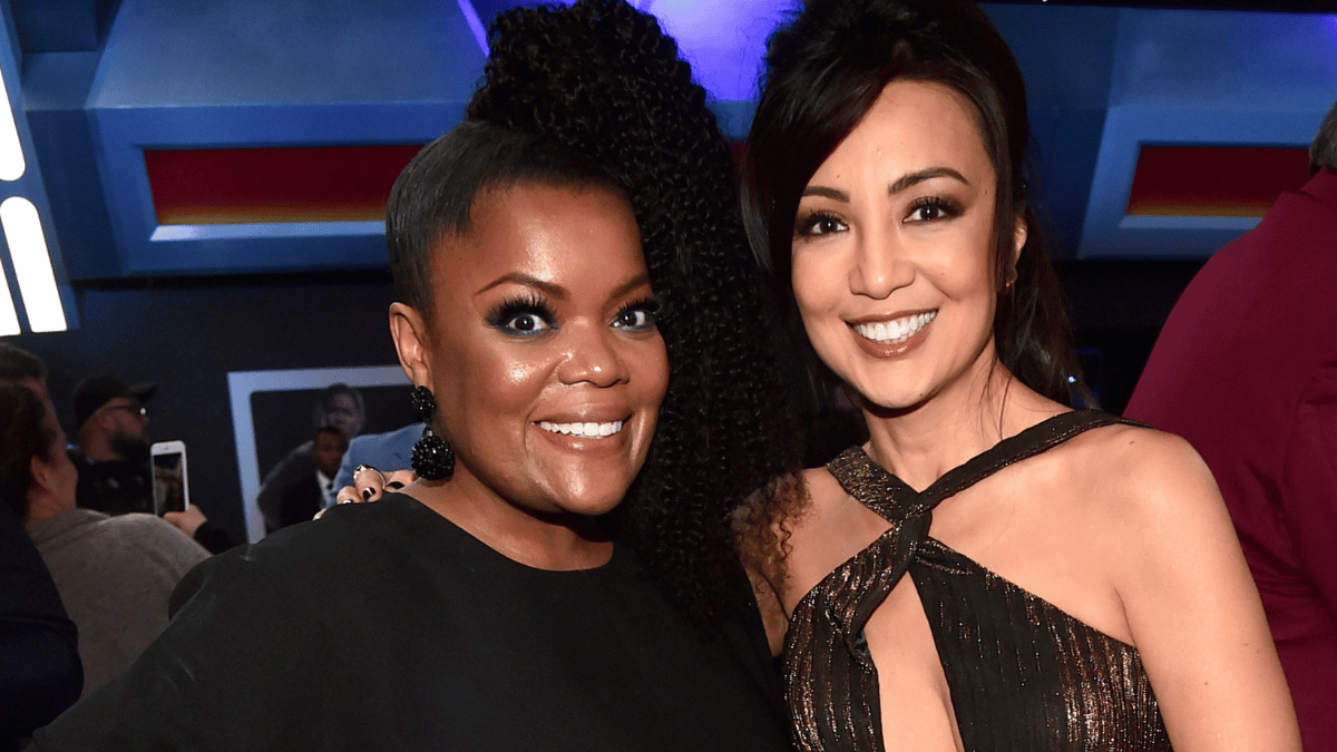 Yvette Nicole Brown and Ming-Na Wen