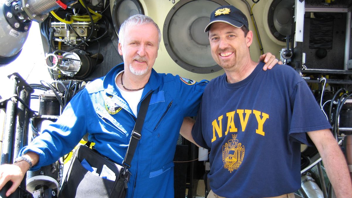Titanic director James Cameron, left, with Parks Stephenson, right, on expedition together