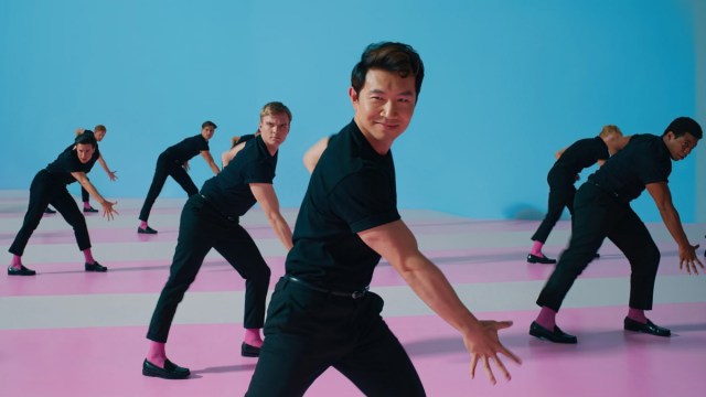 'It's The Way He Looks At Me': Simu Liu Seems A Bit Flustered By Ryan Gosling While Promoting 'Barbie' - Vimarsana News