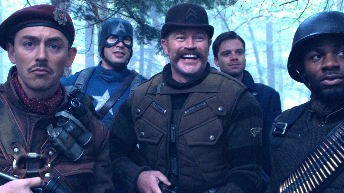 Steve Rogers e os Comandos Uivantes em 'Capitão América: O Primeiro Vingador' 