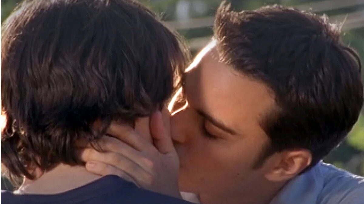 First gay kiss on tv.