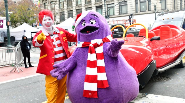 It's 2023 and McDonald's Just Stealth-Dropped a New Game Boy Game - Vimarsana News