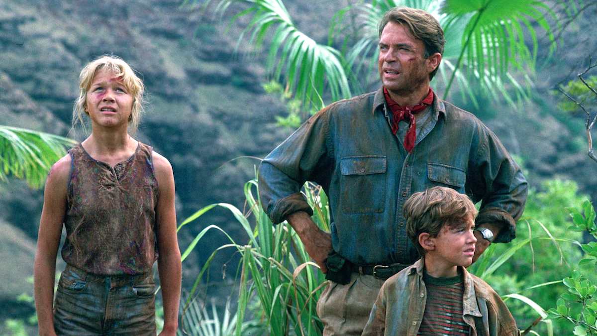 ‘Jurassic Park’ star recreating legendary scene 30 years later is a better sequel than ‘Jurassic World: Dominion’