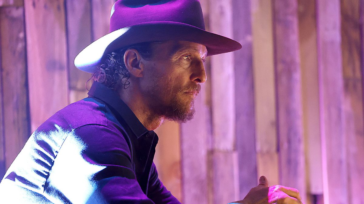 'He Seems Like a Natural Fit': Taylor Sheridan Speaks Out on Matthew McConaughey's Upcoming 'Yellowstone' Introduction - Vimarsana News