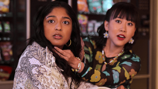 Maitreyi Ramakrishnan's Shares Take On That Sneaky 'Never Have I Ever' Season 4 Cliffhanger - Vimarsana News
