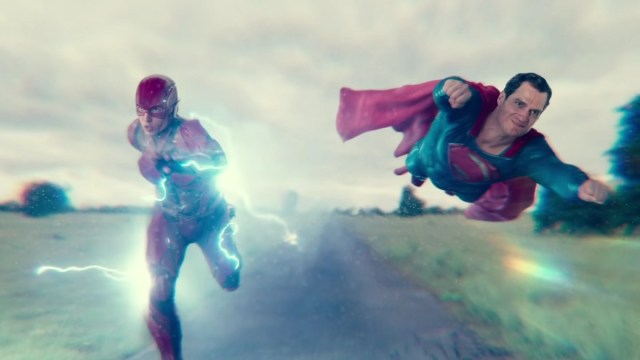 Who is Faster, Superman or the Flash? - Vimarsana News