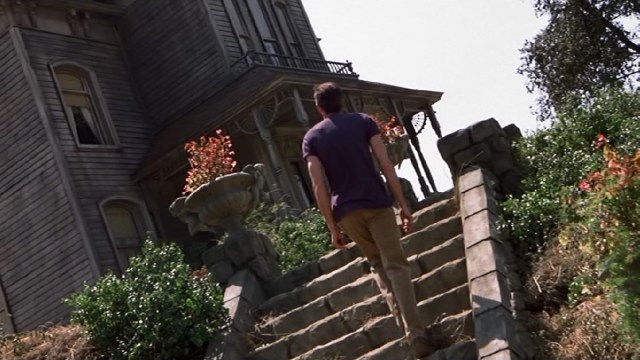 Tom Holland (Not That One) Celebrates the Legacy an Unsung Horror Classic - Vimarsana News