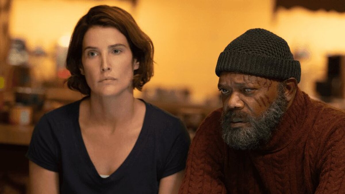 Cobie Smulders como Maria Hill e Samuel L. Jackson como Nick Fury em 'Invasão Secreta'