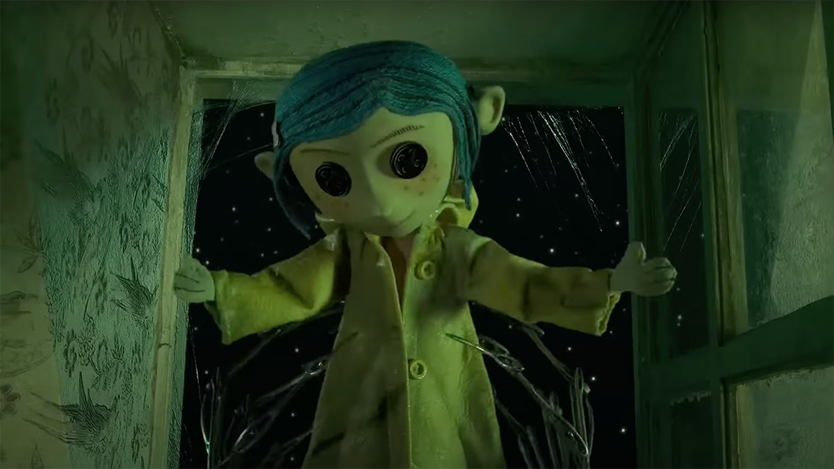 This Ominous Detail in 'Coraline' Makes the Other Mother That Much