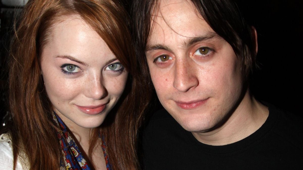 Emma Stone and boyfriend Kieran Culkin attend the "The Starry Messenger" cast party at Montenapo Restaurant on November 16, 2009 in New York City. 