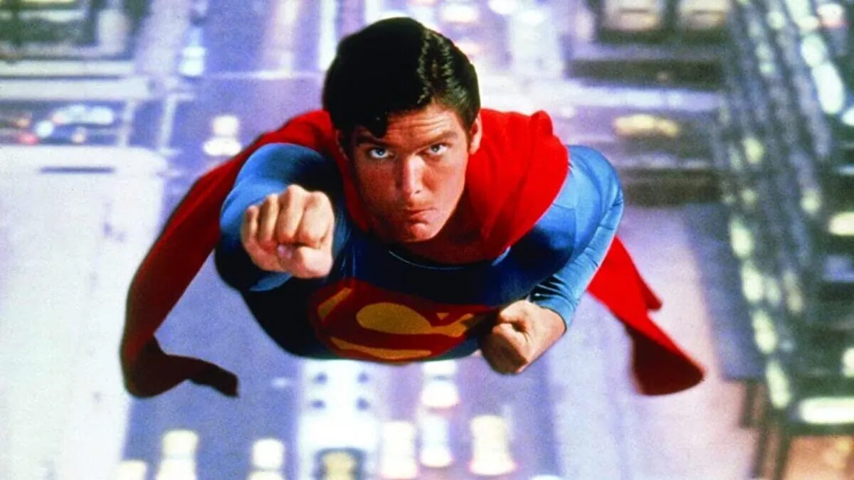 Christopher Reeve's Kal-El flies over Metropolis in Superman: The Movie.