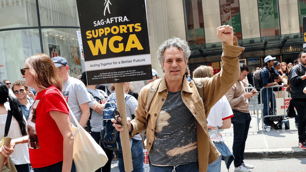 Mark Ruffalo supporting the WGA strike.