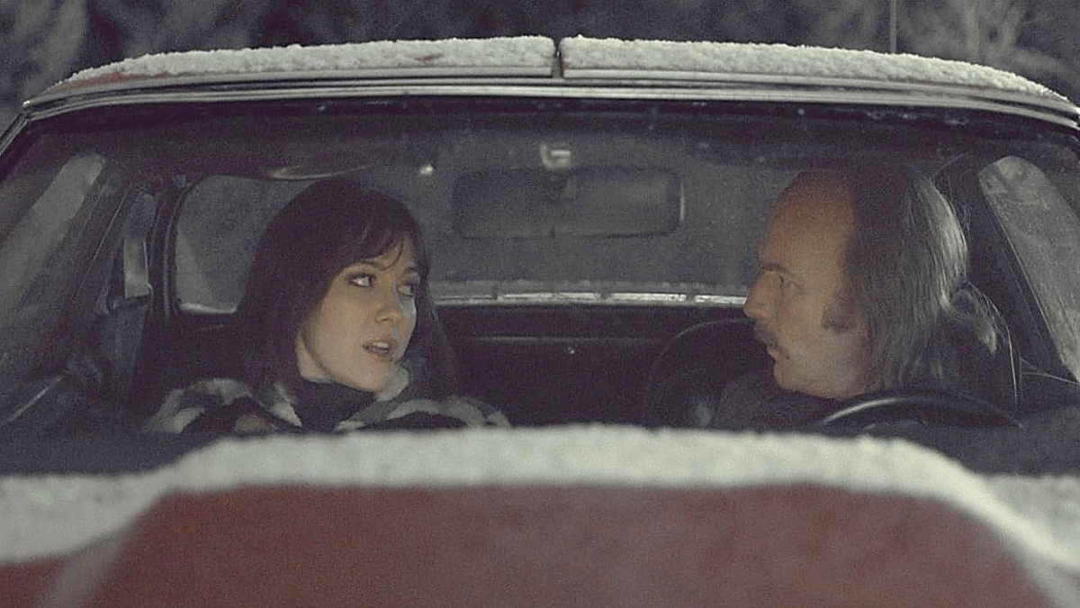 Mary Elizabeth Winstead and Ewan McGregor in Fargo season 3