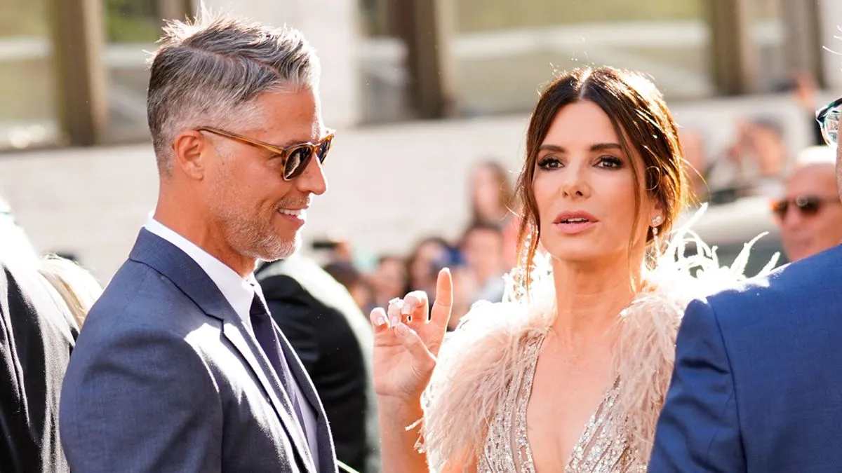 NEW YORK, NY - JUNE 05: Sandra Bullock and Bryan Randall are seen at 'Oceans 8' World Premiere on June 5, 2018 in New York City. (Photo by Jackson Lee/GC Images)