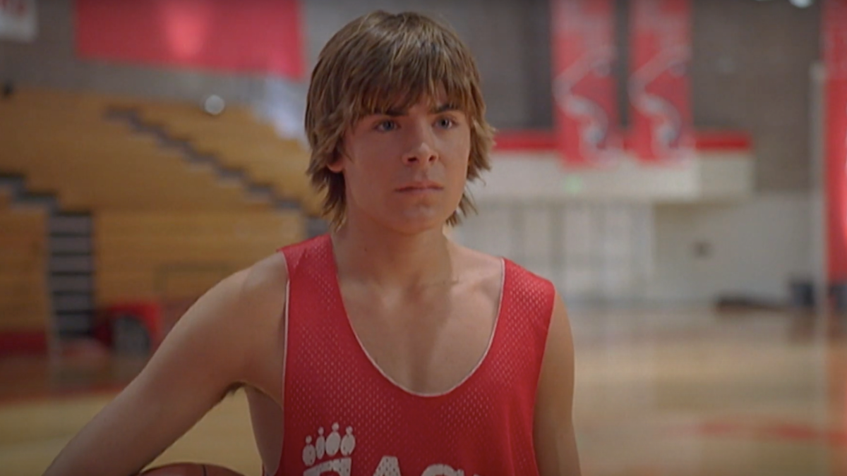 Is Zac Efron Really Singing In High School Musical? How Old Was He When He  Filmed - Capital