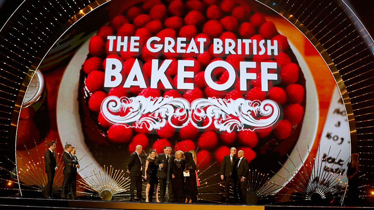 Paul Hollywood of the Bake Off receives the award for Best Challenge Show at the 21st National Television Awards at The O2 Arena on January 20, 2016 in London, England. 