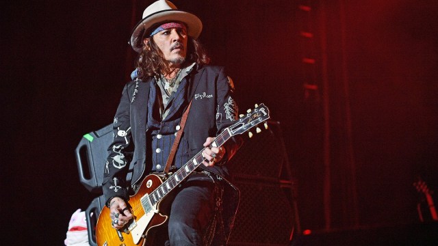 LONDON, ENGLAND - JULY 09: (EDITORIAL USE ONLY) Johnny Depp of Hollywood Vampires performs at The O2 Arena on July 09, 2023 in London, England.