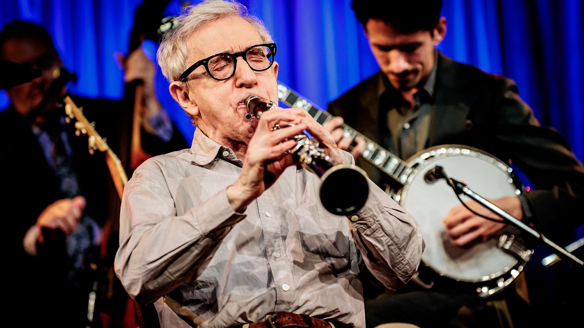 MILAN, ITALY - SEPTEMBER 07: Woody Allen performs with his New Orleans Jazz Band at Blue Note on September 07, 2023 in Milan, Italy.