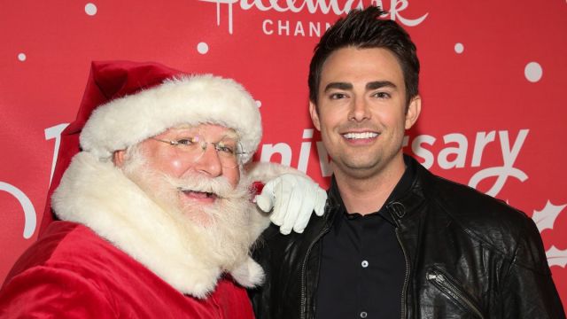 Jonathan Bennett poses with Santa for Hallmark Channel Christmas.