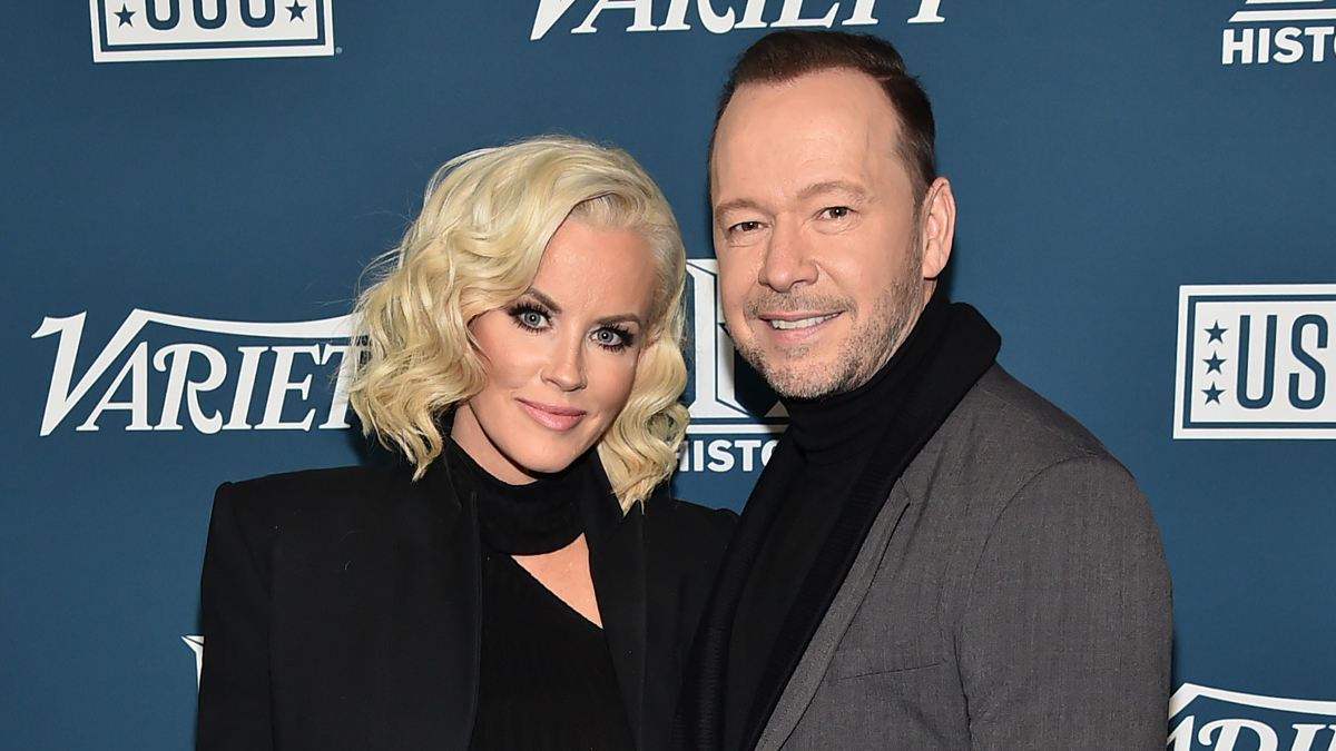 Who Is Jenny McCarthy Married To?
