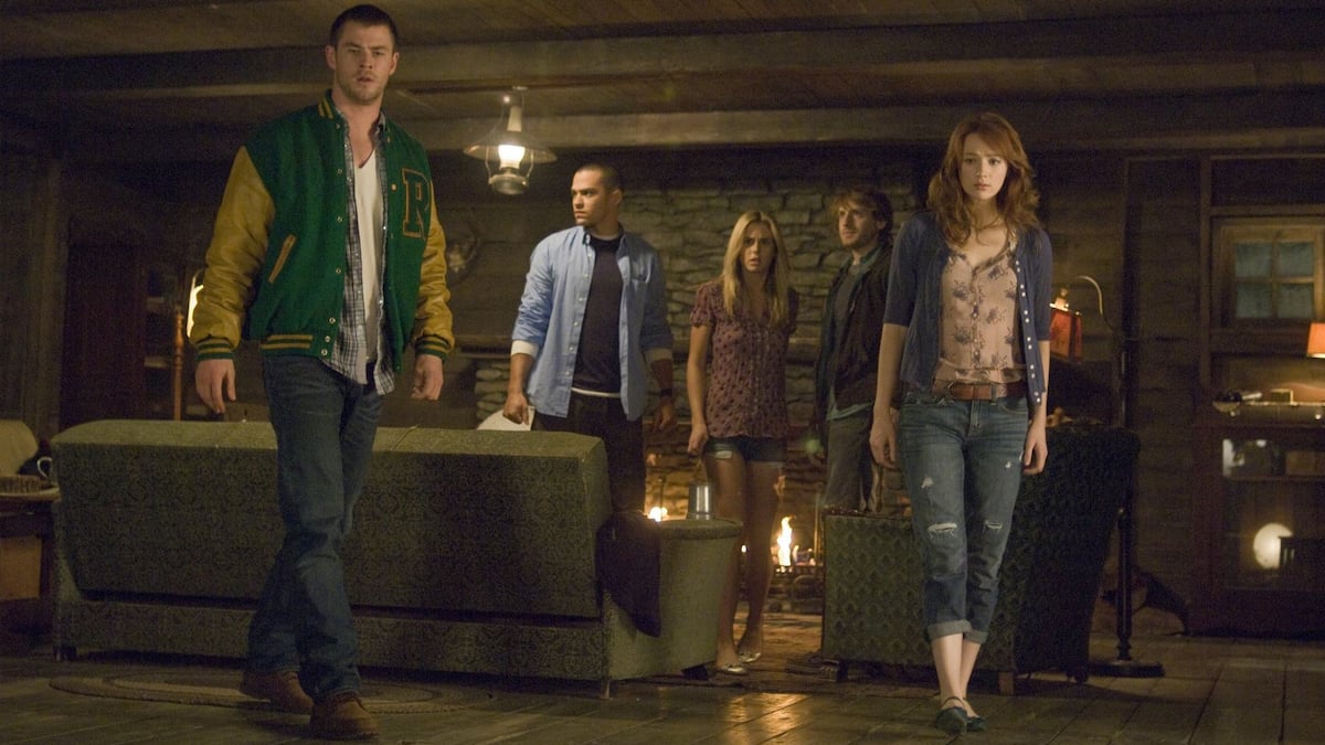 Cast of 'The Cabin in the Woods' enter the cabin living room. 