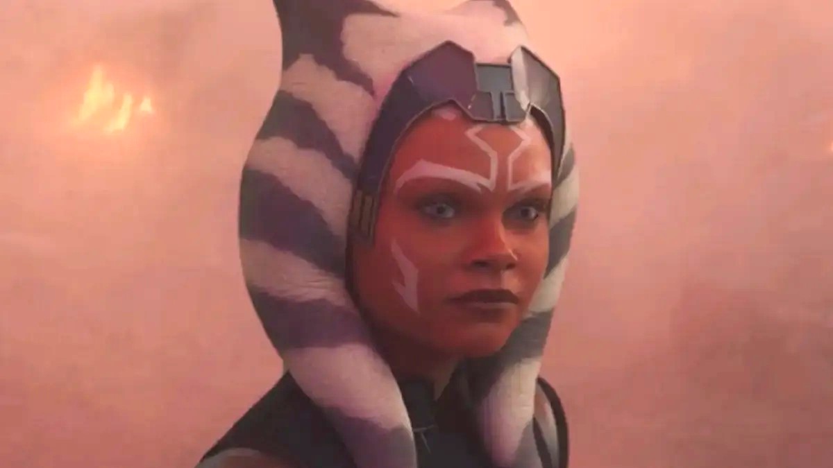 a young Ahsoka Tano looks off into the distance.