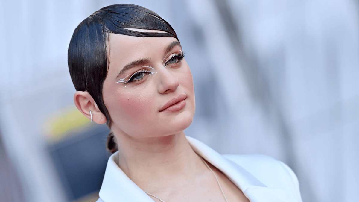 Joey King attends the Los Angeles Premiere of Columbia Pictures' "Bullet Train" at Regency Village Theatre on August 01, 2022 in Los Angeles, California.