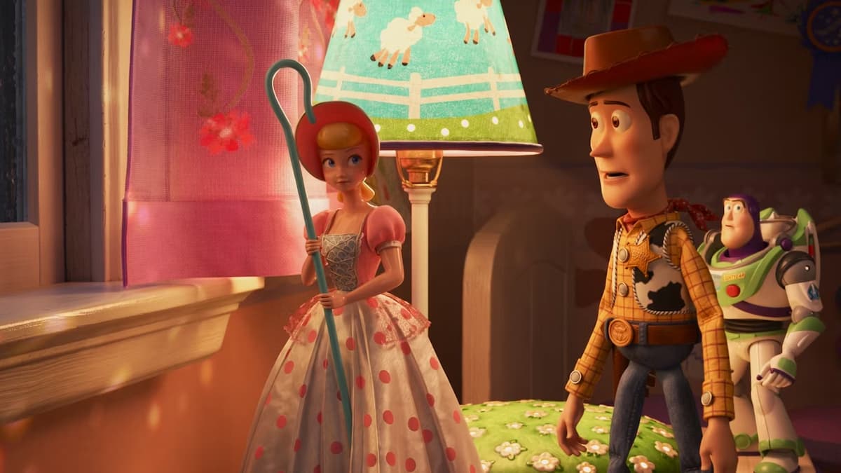 Woody and Bo-Peep are standing in a girl's room in Toy Story 4. 