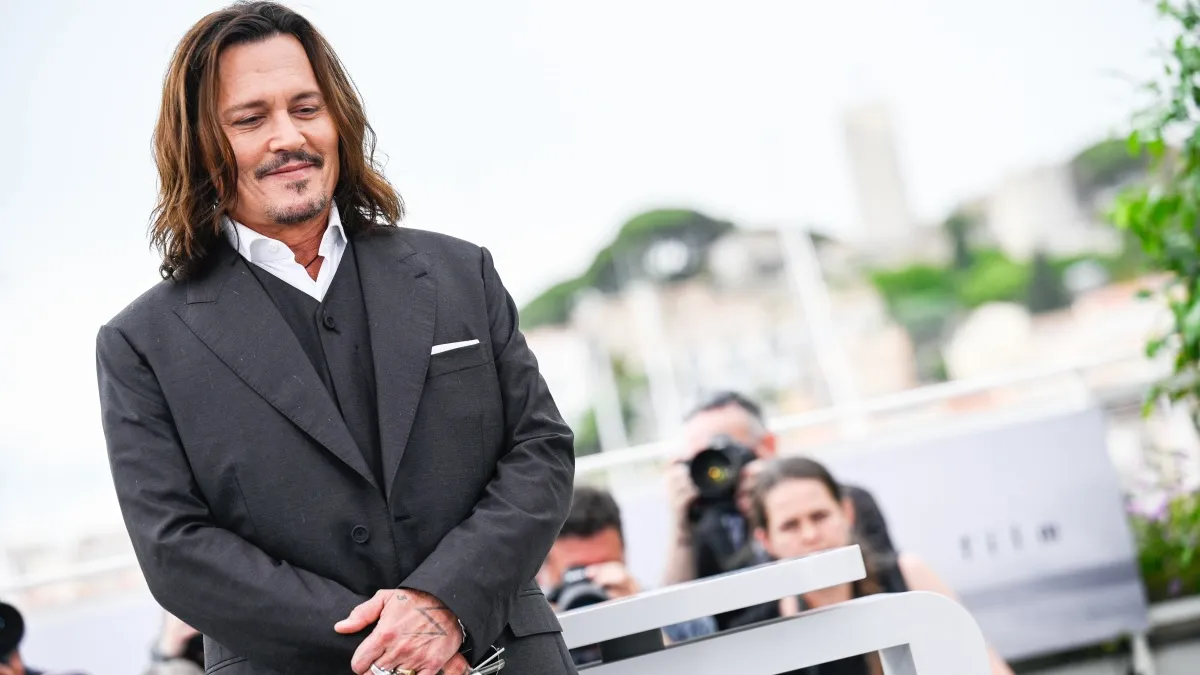Tales of Johnny Depp Causing Chaos on His New Movie Get Shot Down