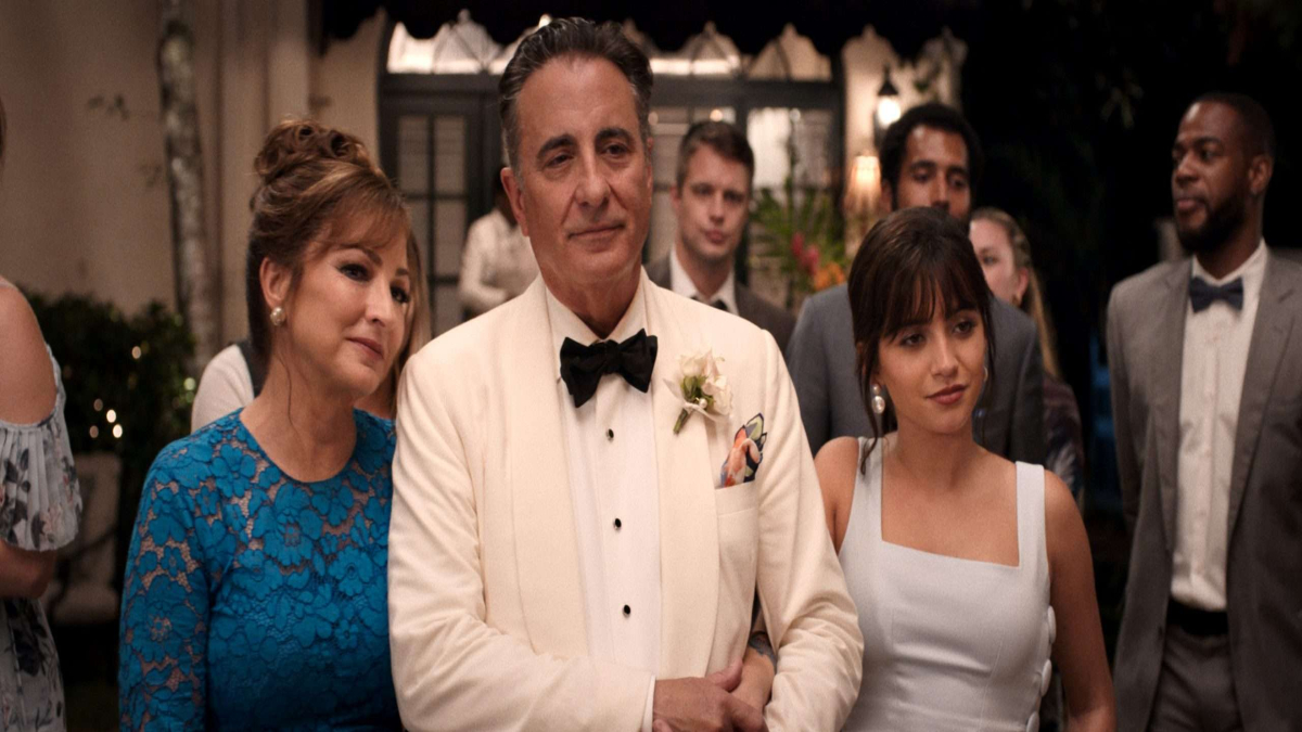 Gloria Estefan with Andy Garcia in 'Father of the Bride'