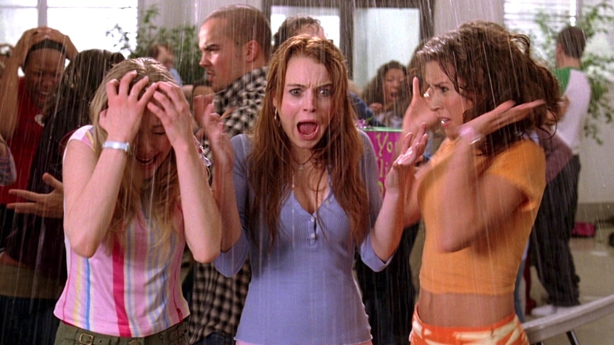 Lacey Chabert, Lindsay Lohan, and Amanda Seyfried in Mean Girls