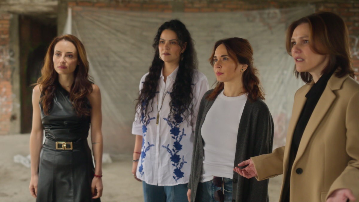 Pacto de Silencio: Season 1. (L to R) Marimar Vega, Litzy, Adriana Louvier and Kika Edgar in Pacto de Silencio: Season 1.