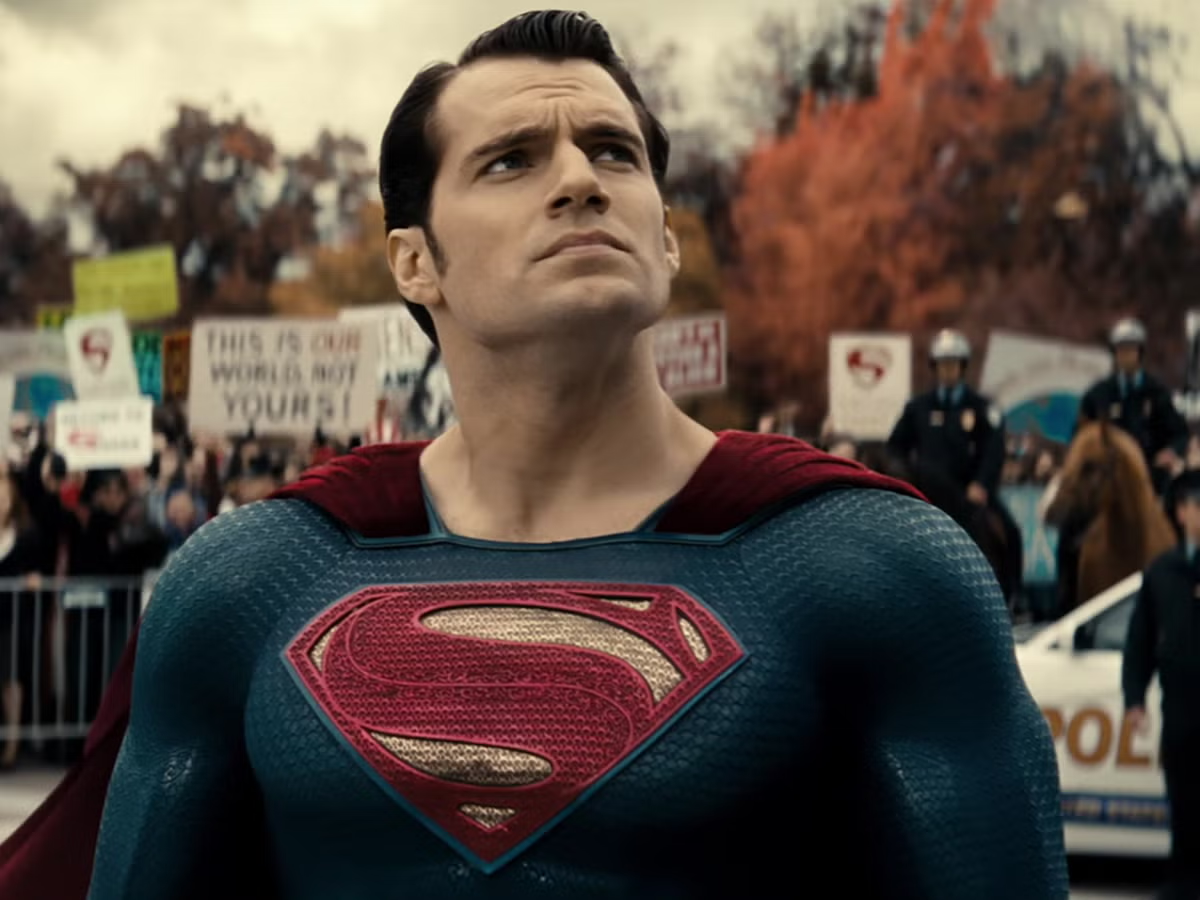 Henry Cavill is looking up in Justice League.