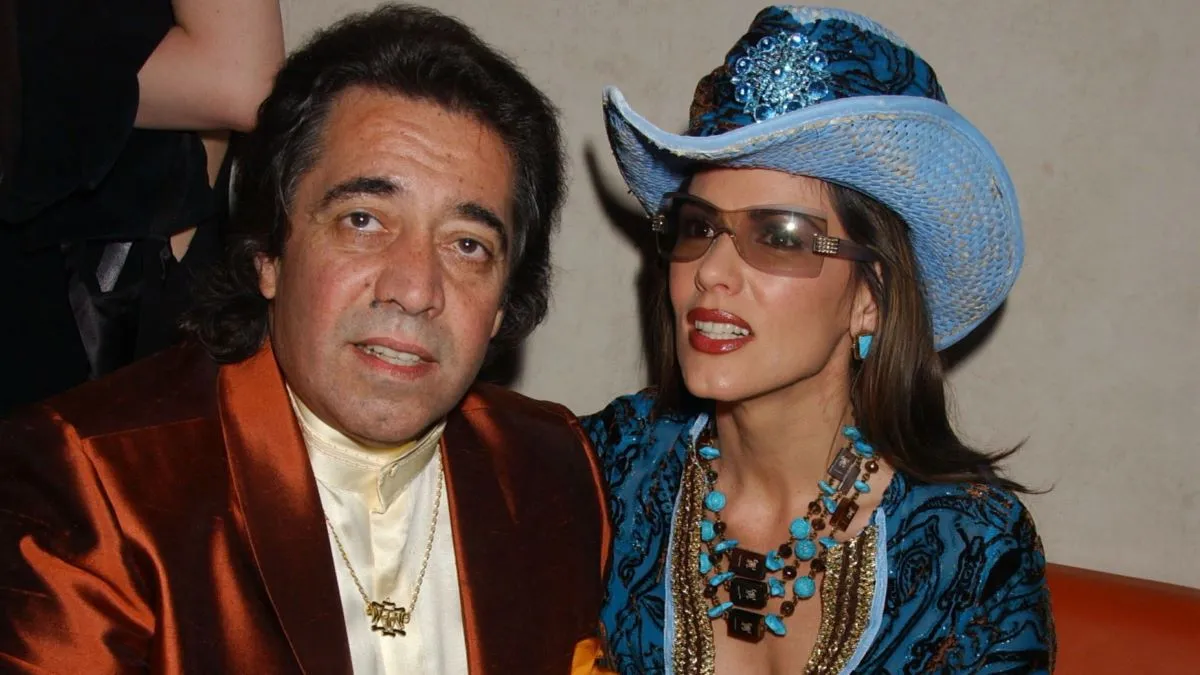 ) Walid Juffali and Christina Estrada attend the launch of the new elite West End nightclub Movida at Argyll Street June 8, 2005 in London, England. The new venue is owned by Chinawhite directors Fred Moss and Marc Merran, and Samy Sass of Monaco's Sass Cafe. (Photo by Dave Benett/Getty Images)