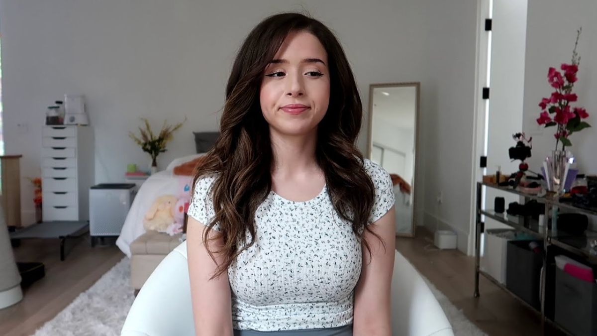 Twitch Streamer Pokimane in her apology video on Youtube