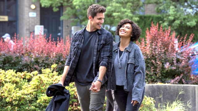 Andy Allo and Robbie Amell in 'Upload'