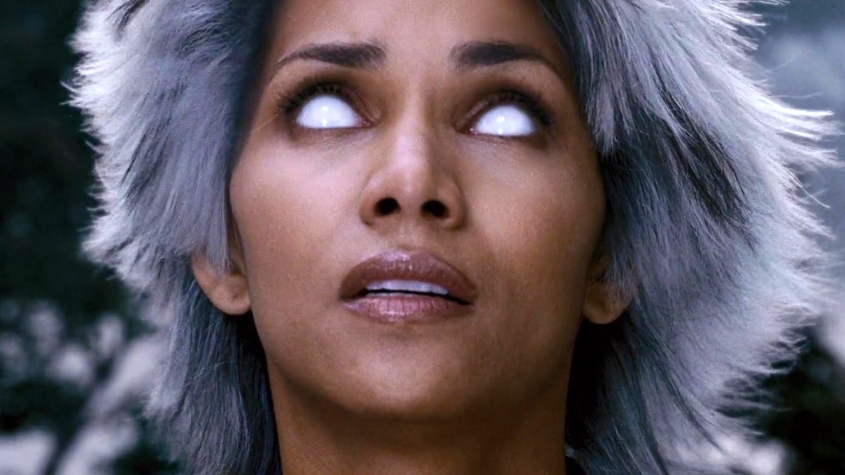 Storm (Halle Berry)'s eyes turn white as she uses her weather-controlling powers in 'X-Men: The Last Stand'