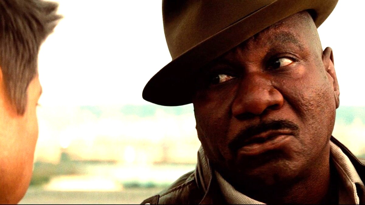 Ving Rhames as Luther Stickell speaks to Jeremy Renner's William Brandt in Mission: Impossible - Rogue Nation. 