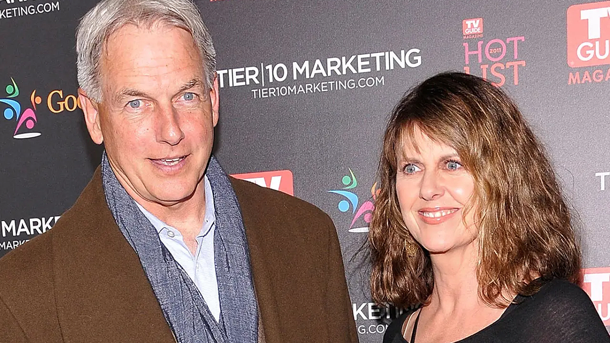 Actors Mark Harmon and wife Pam Dawber