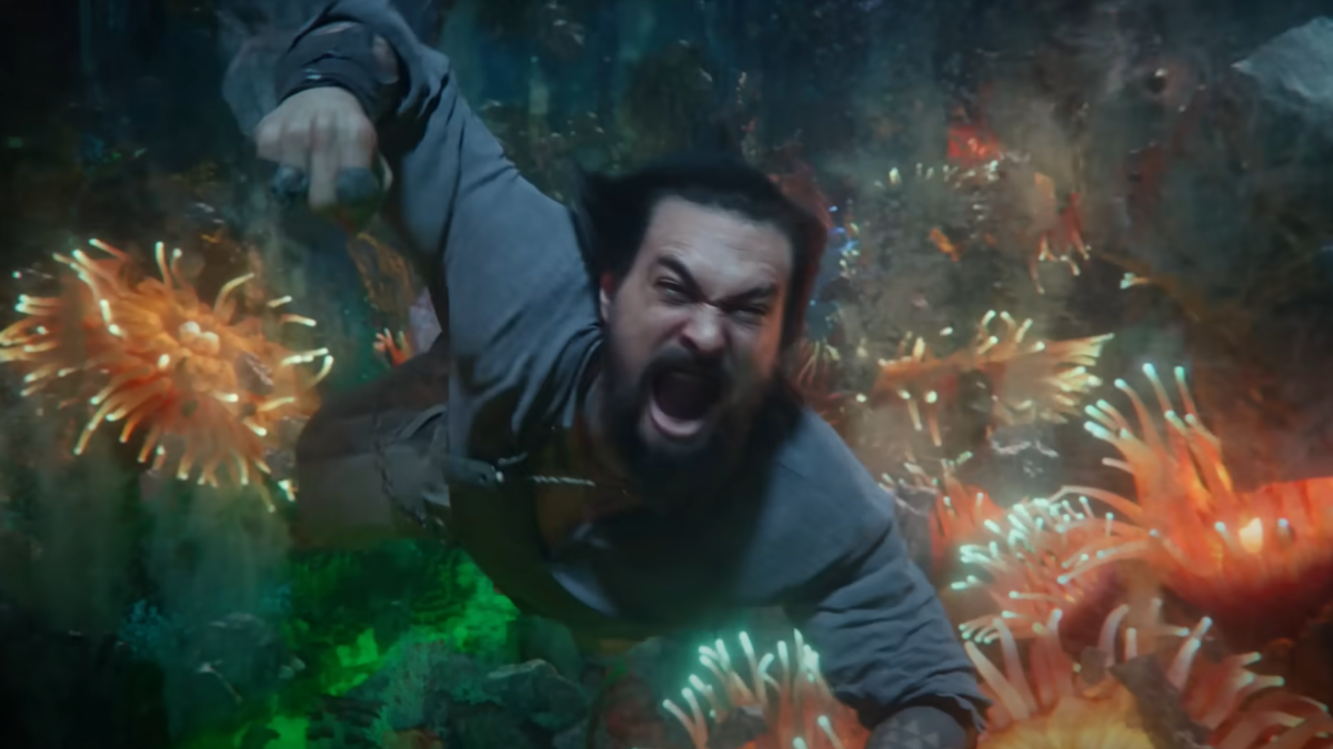 A digital recreation of Jason Momoa, screaming and punching, in 'Aquaman 2.'