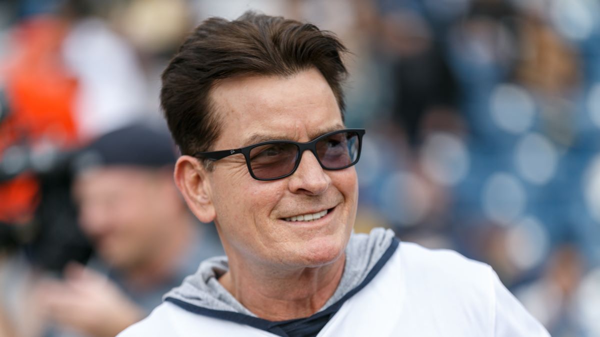 What Happened To Charlie Sheen And Who Is Electra Schrock