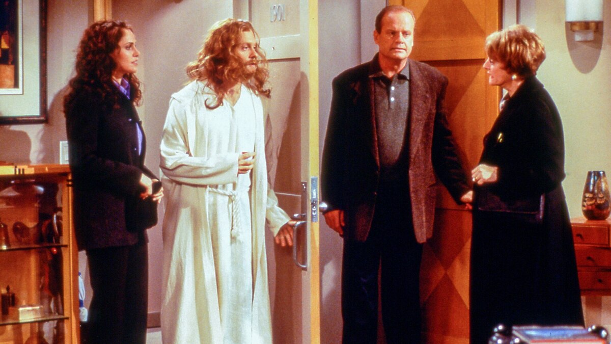 Every ‘Frasier’ Christmas Episode and Where To Watch Them