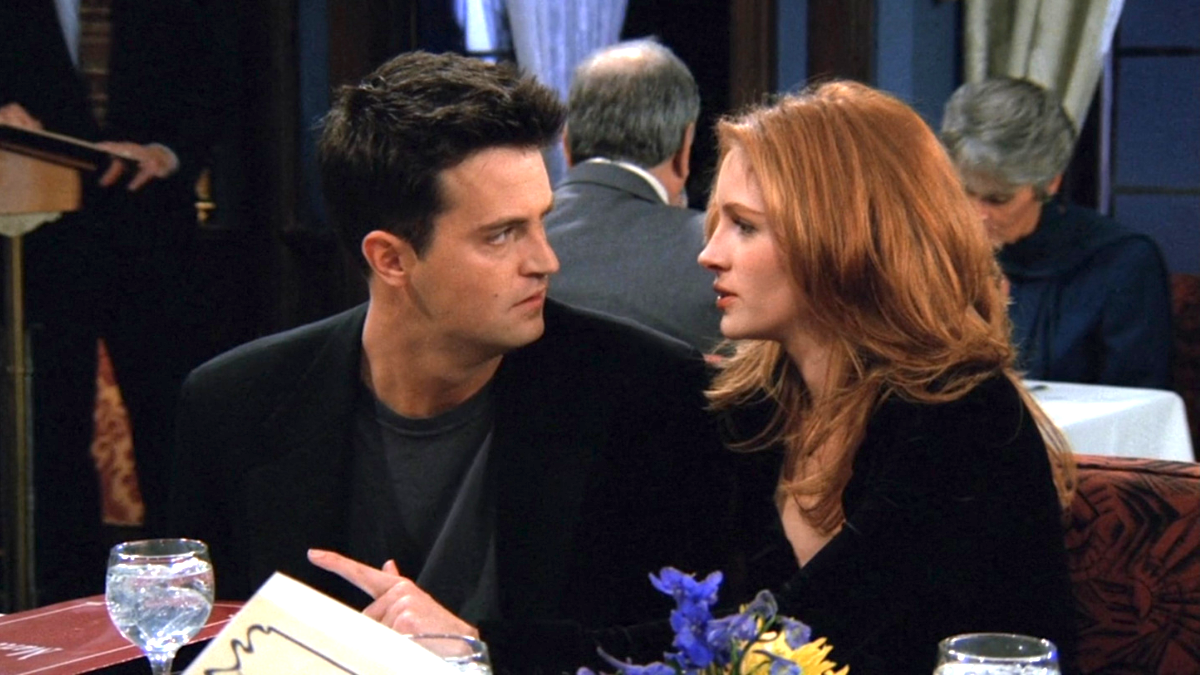 julia roberts and matthew perry in friends