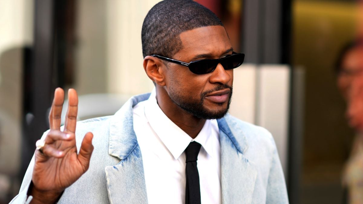 Usher is seen, outside Valentino during the Womenswear Spring/Summer 2024 as part of Paris Fashion Week on October 01, 2023 in Paris, France. (Photo by Edward Berthelot/Getty Images) 